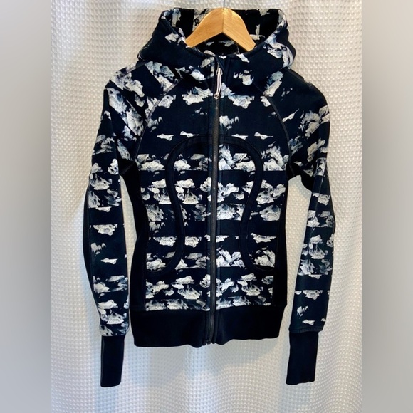 Women’s Lululemon Athletica Scuba Hoodie II Dream Rose black & white sz‎ 4 - Picture 2 of 14